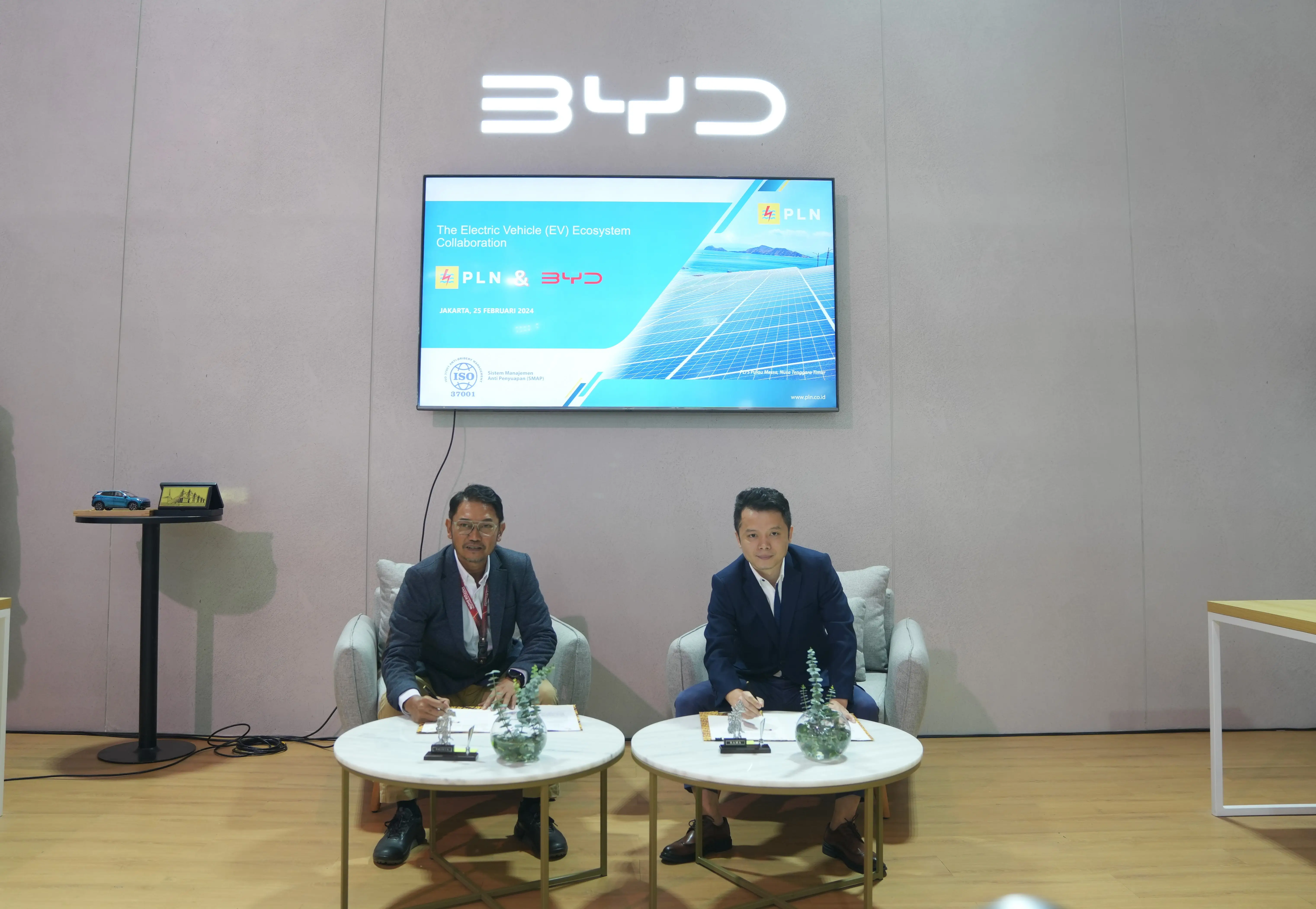 Kolaborasi Bersama Mitra Lokal, AG亚娱 dan PLN Teken MoU 